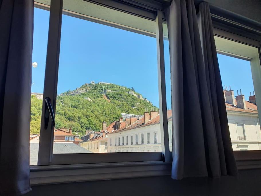 Grenoble: Jardin De Ville... Ngoại thất bức ảnh
